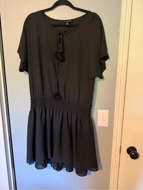 Banana Republic Black Short Sleeve Dress with Ties